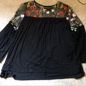 Liz Claiborne Bell Sleeves Top